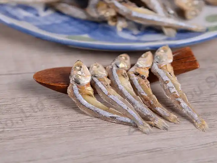 Dried small fish