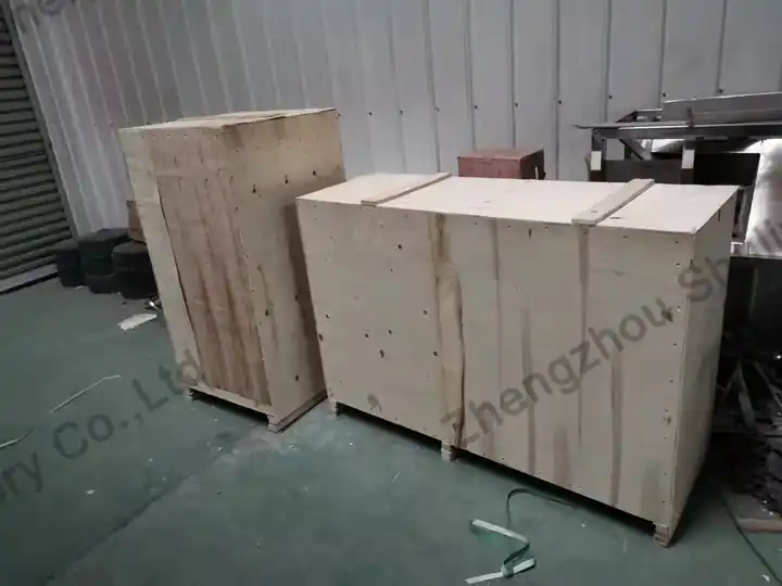 تم تصدير آلة قطع جذور الثوم من الجذع إلى مصر