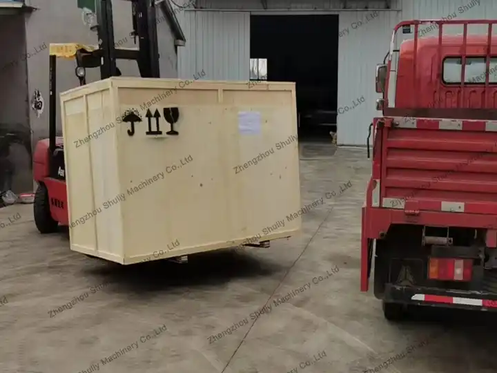 SL-800 garlic cleaning machine helps Hungarian customer to increase washing capacity to 2000Kg/h 4 Transportation of garlic washers