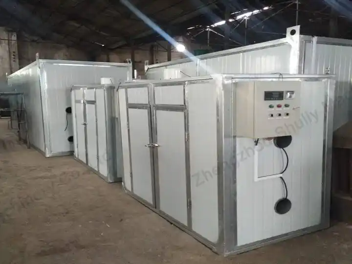 Garlic drying room in the factory
