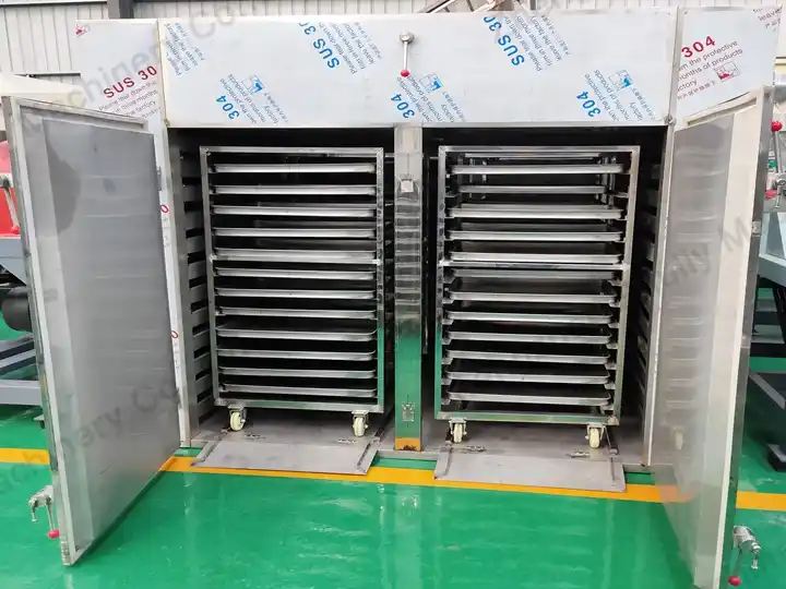 Stainless steel garlic drying room